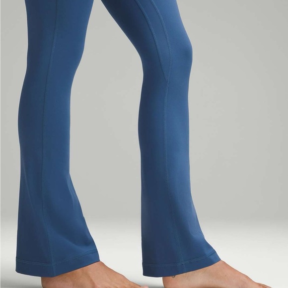 Lululemon Align High-Rise Mini-Flared Pant - Picture 4 of 11